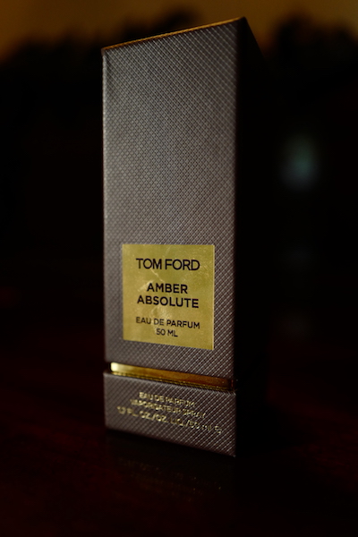Tom Ford Amber Absolute - yellow stain on skin! is it fake? (photo) (Page  1) — General Perfume Talk — Fragrantica Club